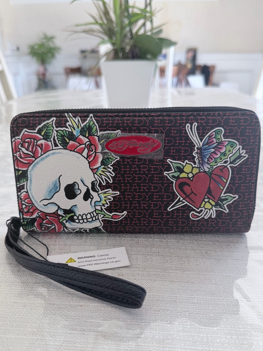 Ed Hardy Black Wristlet Wallet with Red Roses & Skull